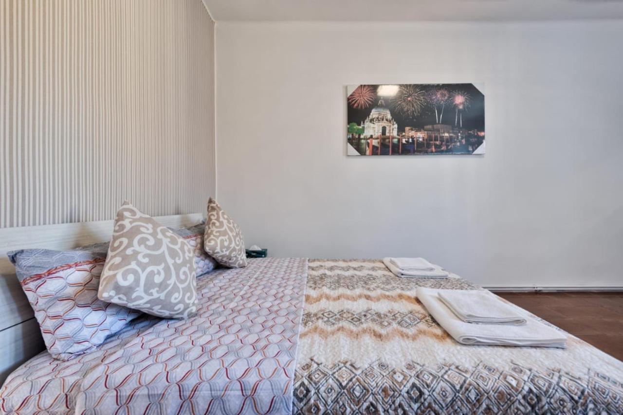 Venice Vacation Apartment Two Bedrooms Marghera Extérieur photo